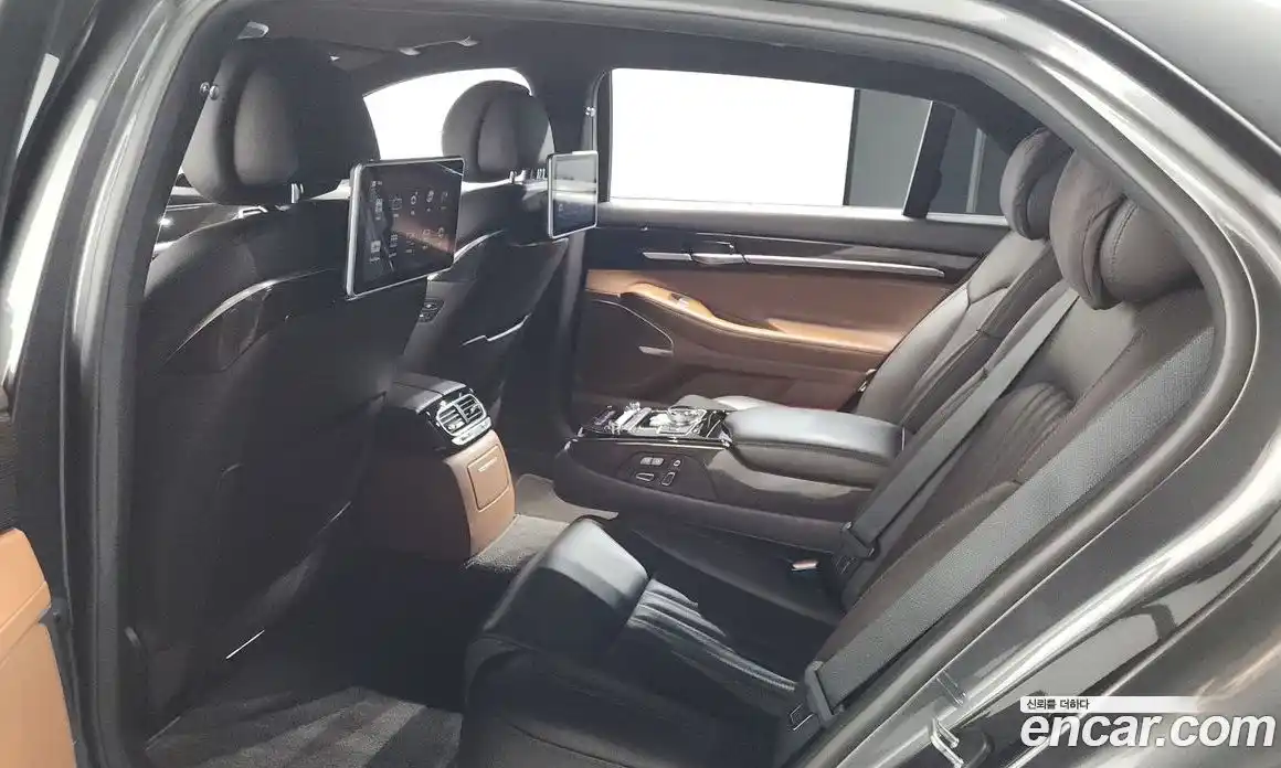 Genesis G90 2021 3.8 гидро в Москве № 2125558, фото 26