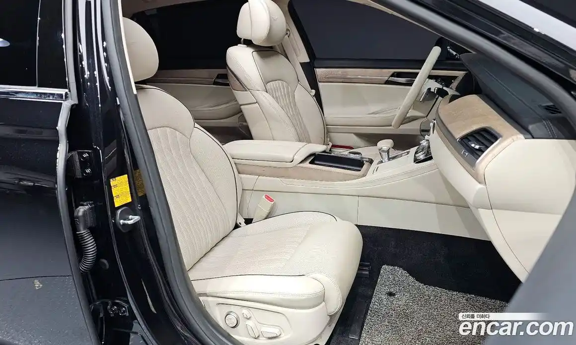 Genesis G90 2021 3.8 гидро в Москве № 2125604, фото 17