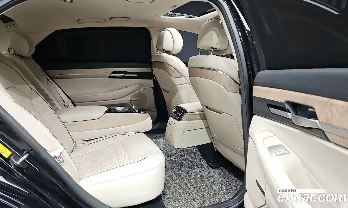 Genesis G90 2021 3.8 гидро в Москве № 2125604, фото 18