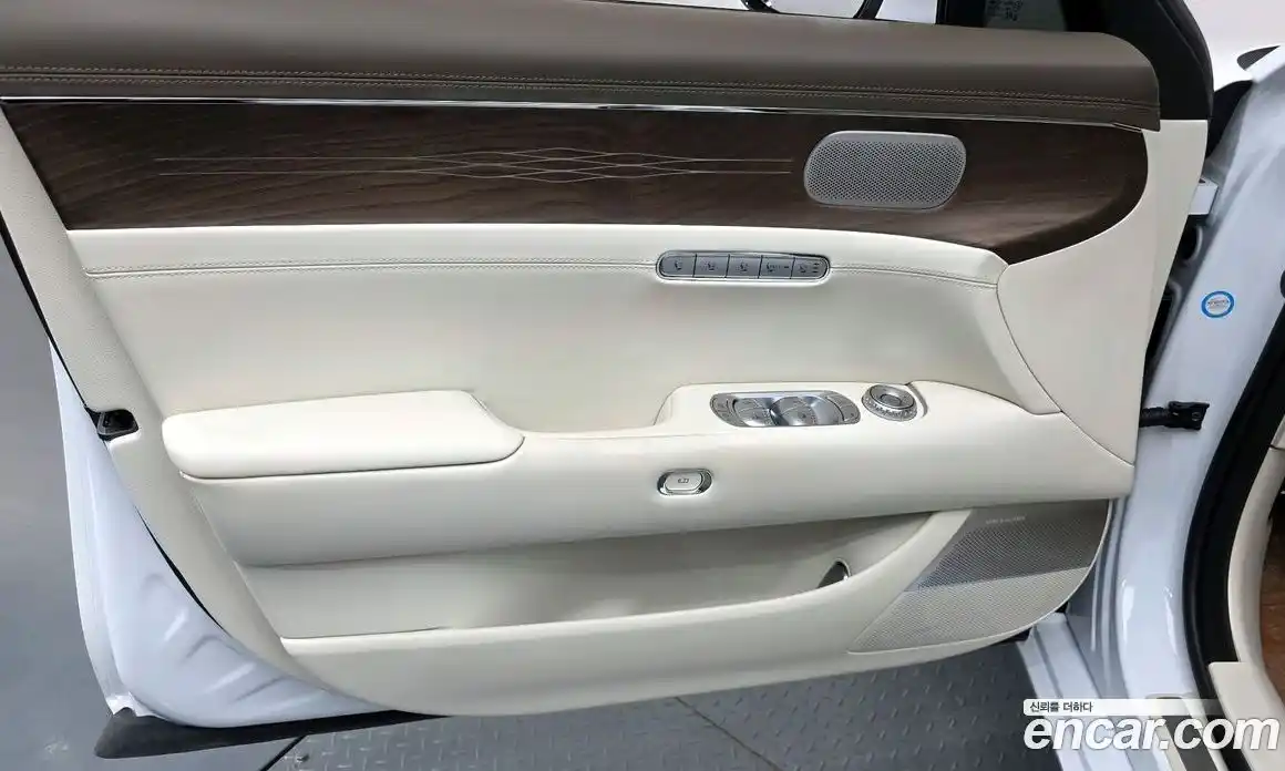 Genesis G90 2023 3.5 гидро в Москве № 2125748, фото 14