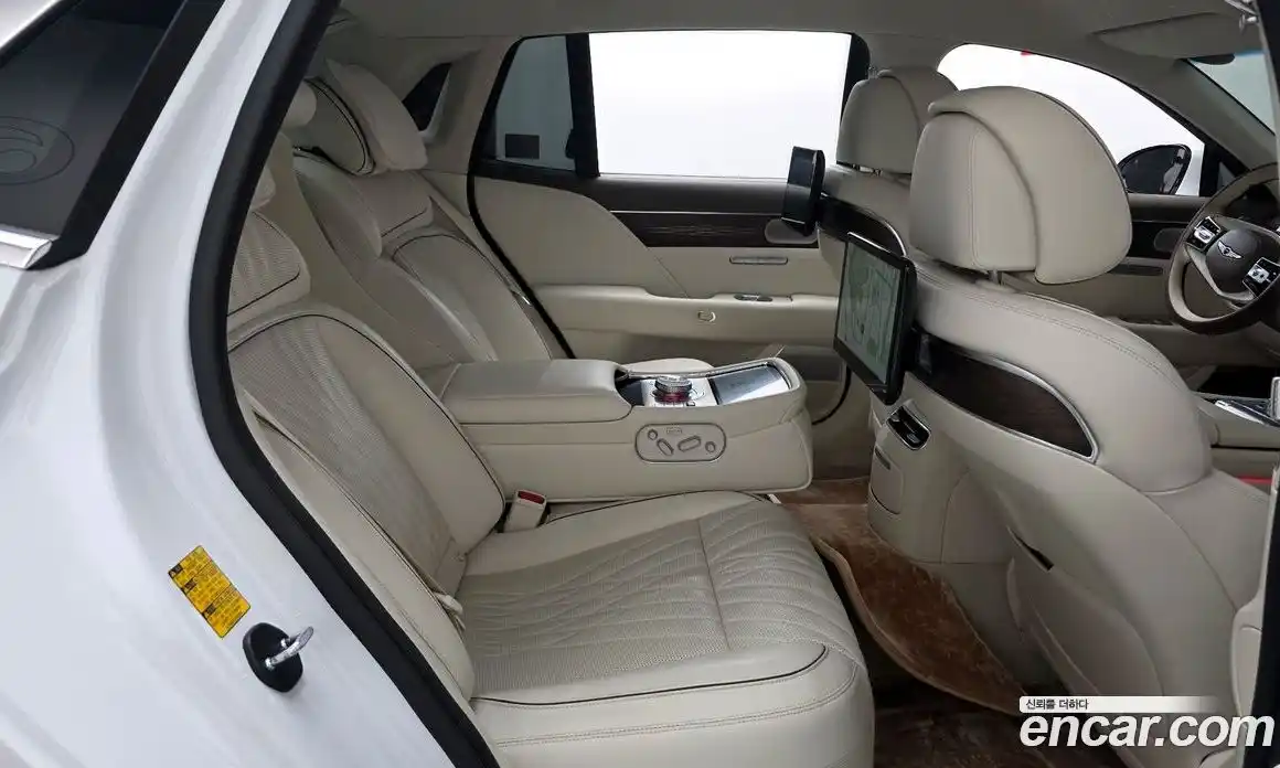 Genesis G90 2023 3.5 гидро в Москве № 2125748, фото 17