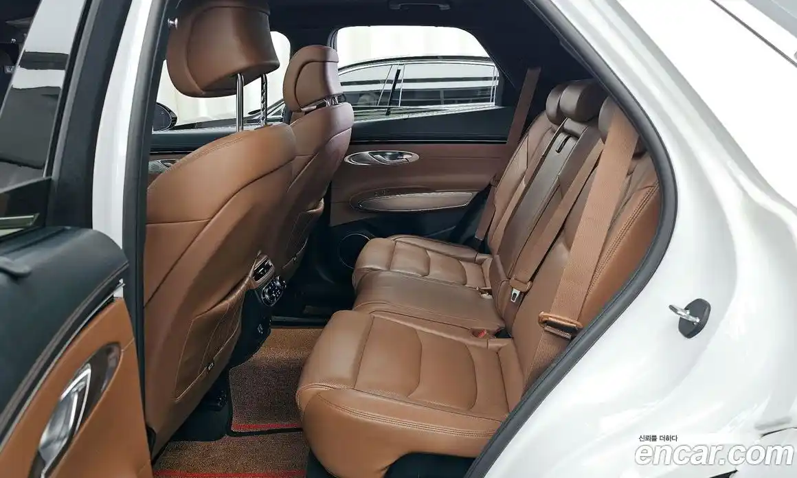 Genesis GV70 2021 2.5 гидро в Москве № 2125752, фото 15