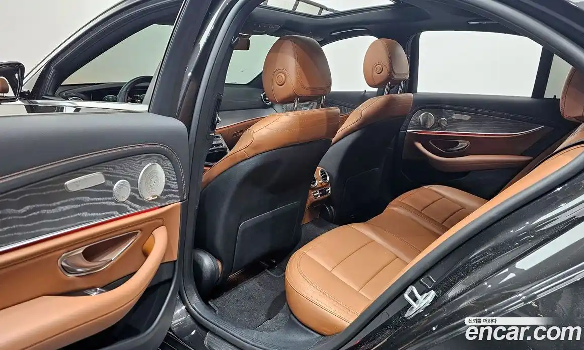 Mercedes-Benz E-Class 2021 2.0 гидро в Москве № 2125796, фото 18