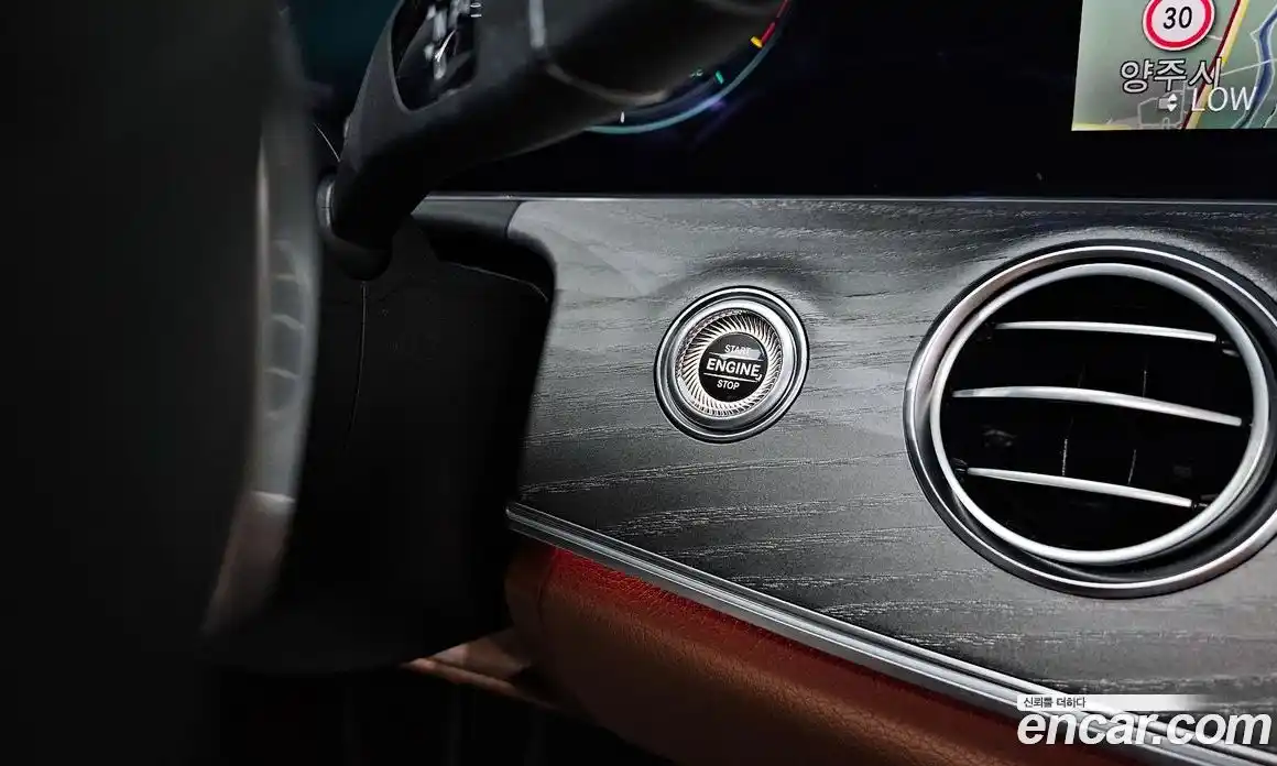 Mercedes-Benz E-Class 2021 2.0 гидро в Москве № 2125796, фото 35