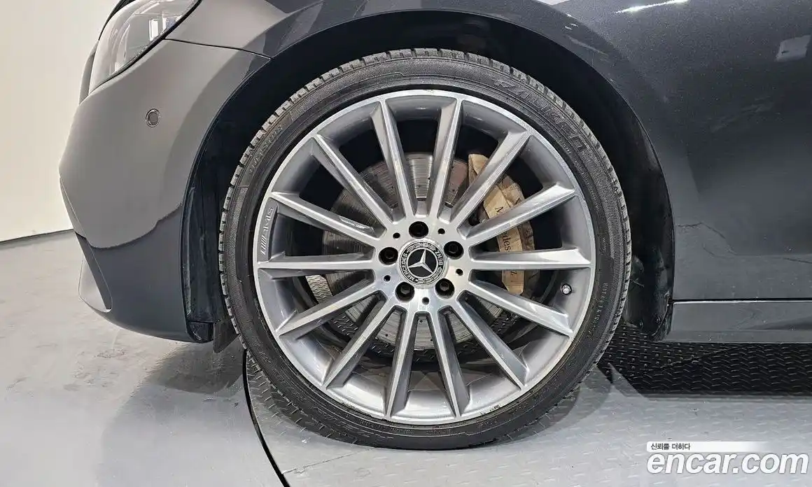Mercedes-Benz E-Class 2021 2.0 гидро в Москве № 2125796, фото 5