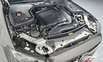 Mercedes-Benz E-Class 2021 2.0 гидро в Москве № 2125796, миниатюра 6