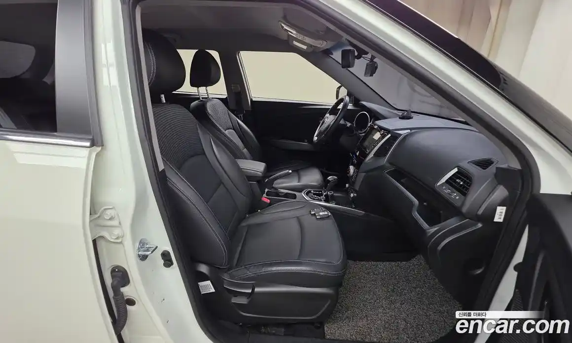 SsangYong TIBOLI 2018 1.6 гидро в Москве № 2126028, фото 16