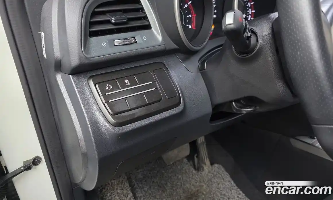 SsangYong TIBOLI 2018 1.6 гидро в Москве № 2126028, фото 18