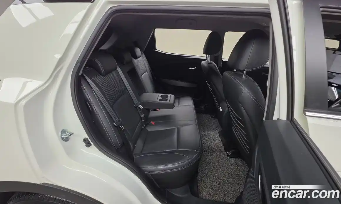 SsangYong TIBOLI 2018 1.6 гидро в Москве № 2126028, фото 25