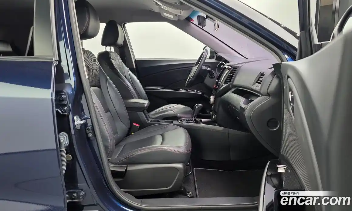SsangYong TIBOLI 2016 1.6 гидро в Москве № 2126059, фото 16