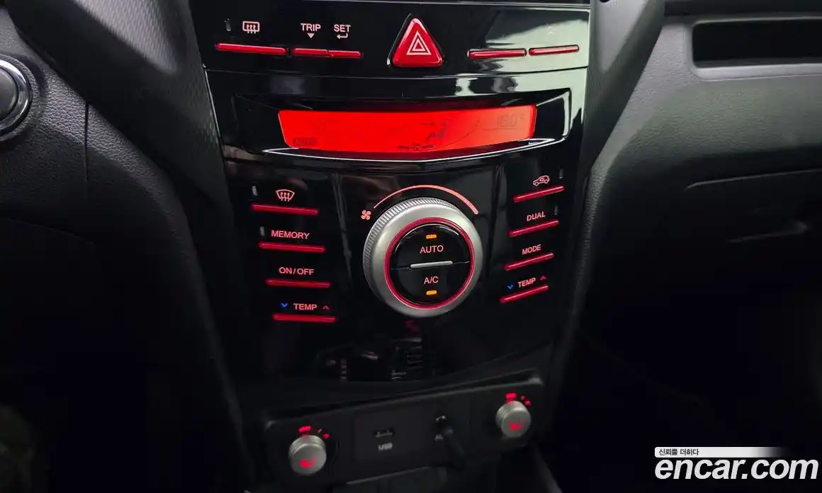 SsangYong TIBOLI 2016 1.6 гидро в Москве № 2126059, фото 23