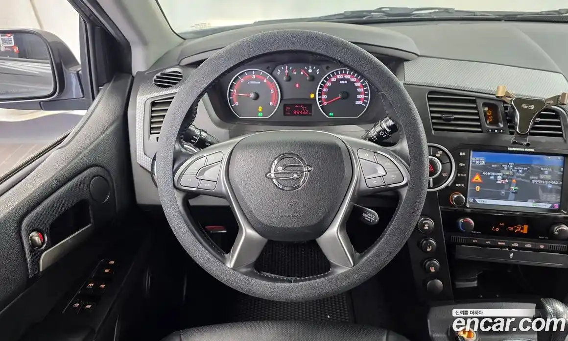 SsangYong Korando 2015 2.0 гидро в Москве № 2126360, фото 19