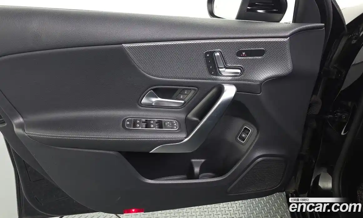 Mercedes-Benz A-Class 2020 2.0 гидро в Москве № 2126526, фото 14