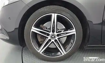 Mercedes-Benz A-Class 2020 2.0 гидро в Москве № 2126526, миниатюра 5