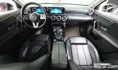 Mercedes-Benz A-Class 2020 2.0 гидро в Москве № 2126526, миниатюра 10