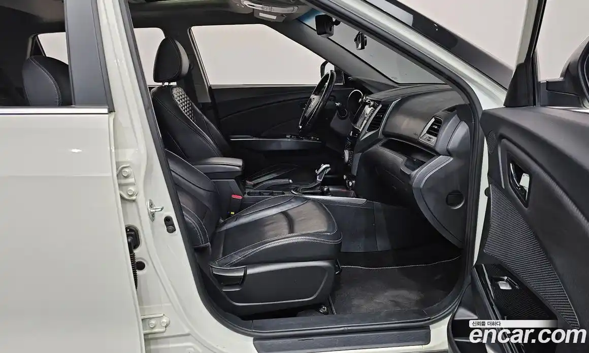 SsangYong TIBOLI 2018 1.6 гидро в Москве № 2126567, фото 16