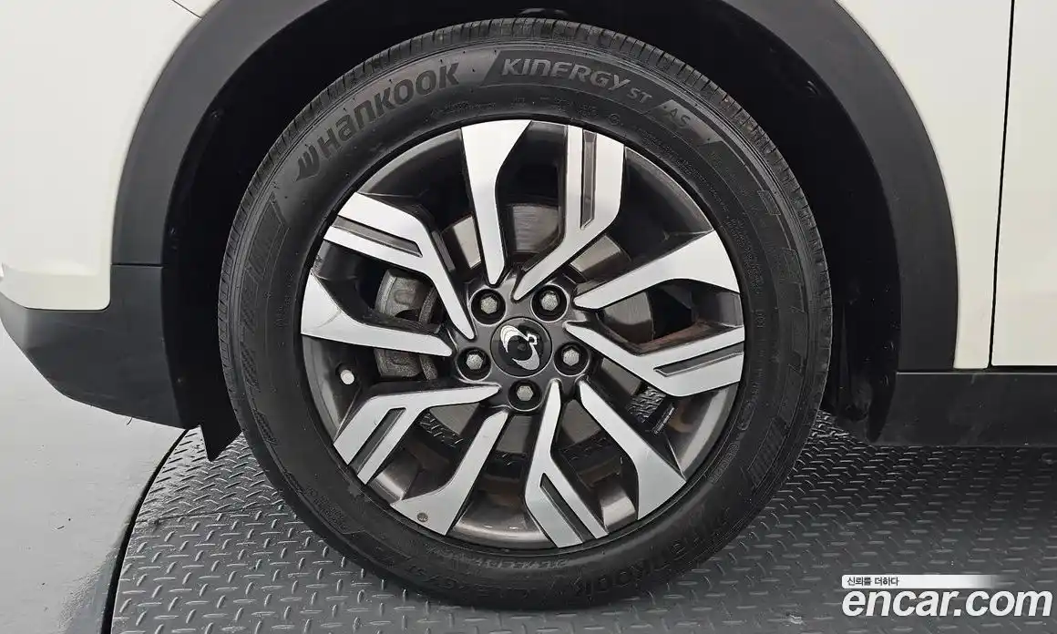 SsangYong TIBOLI 2018 1.6 гидро в Москве № 2126567, фото 5