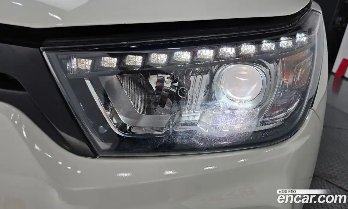 SsangYong TIBOLI 2018 1.6 гидро в Москве № 2126567, фото 8