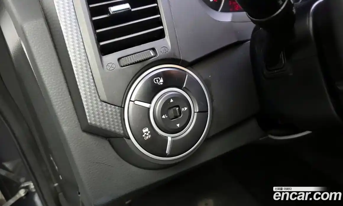 SsangYong Korando 2015 2.0 гидро в Москве № 2126608, фото 29