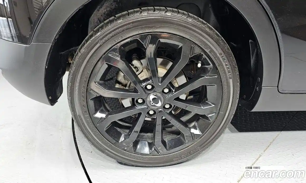 SsangYong TIBOLI 2018 1.6 гидро в Москве № 2126647, фото 5