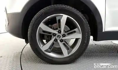 SsangYong Korando 2017 2.2 гидро в Москве № 2126803, миниатюра 5
