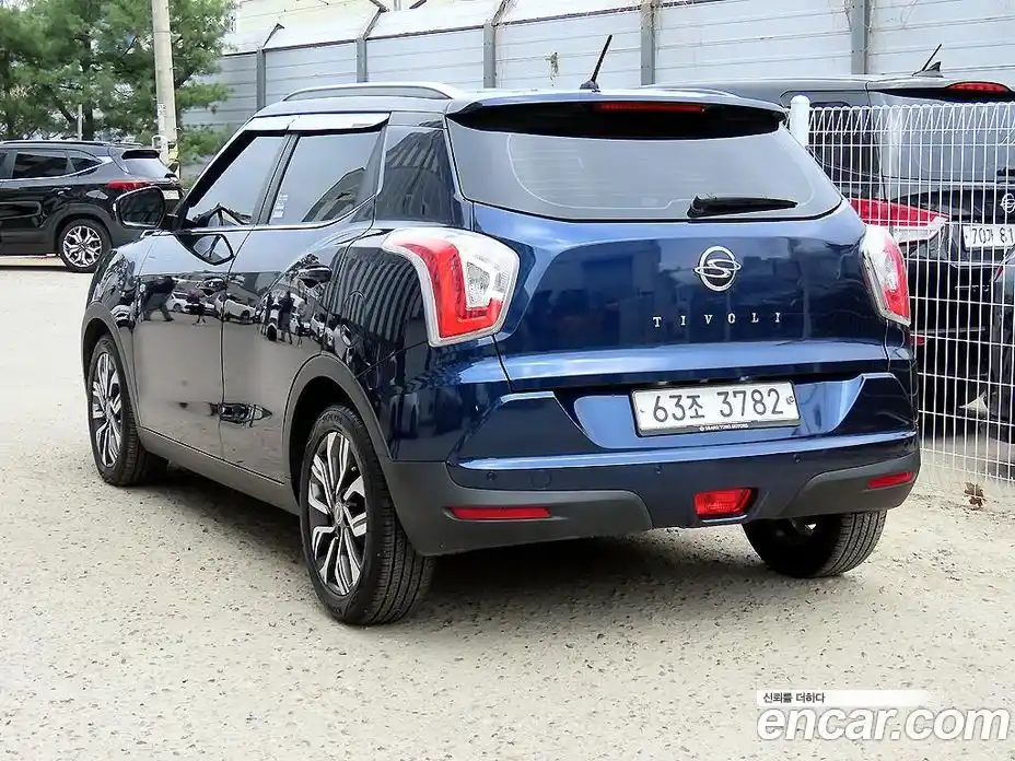 SsangYong TIBOLI 2017 1.6 гидро в Москве № 2127101, фото 3