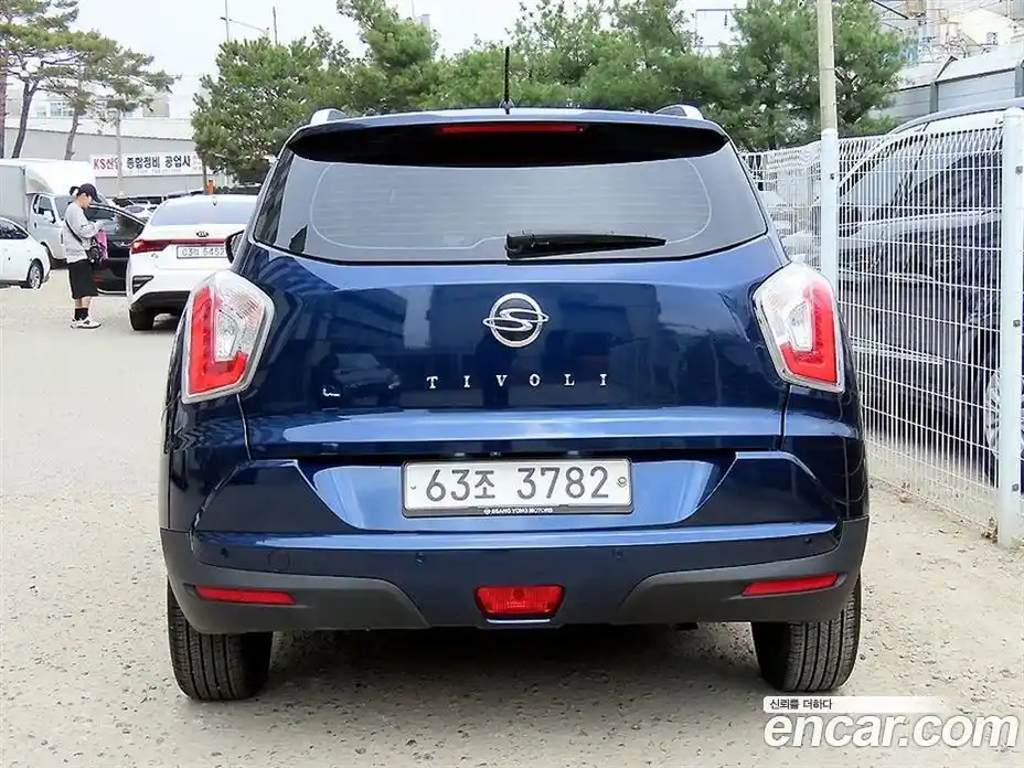 SsangYong TIBOLI 2017 1.6 гидро в Москве № 2127101, фото 4