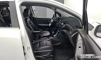 Chevrolet Trax 2018 1.4 гидро в Москве № 2127148, миниатюра 12