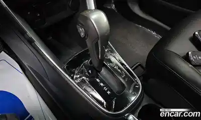 Chevrolet Trax 2018 1.4 гидро в Москве № 2127148, миниатюра 9