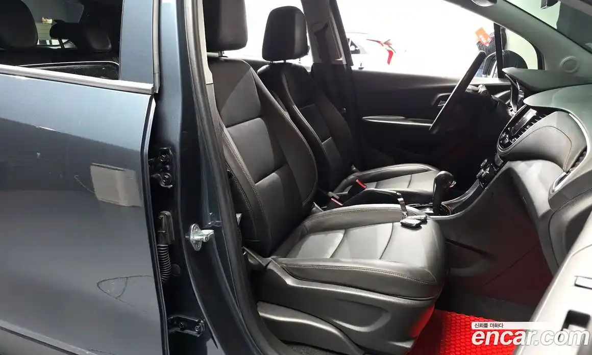 Chevrolet Trax 2022 1.4 гидро в Москве № 2127314, фото 16