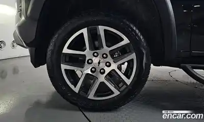 Chevrolet Colorado 2024 2.7 гидро в Москве № 2127333, миниатюра 4