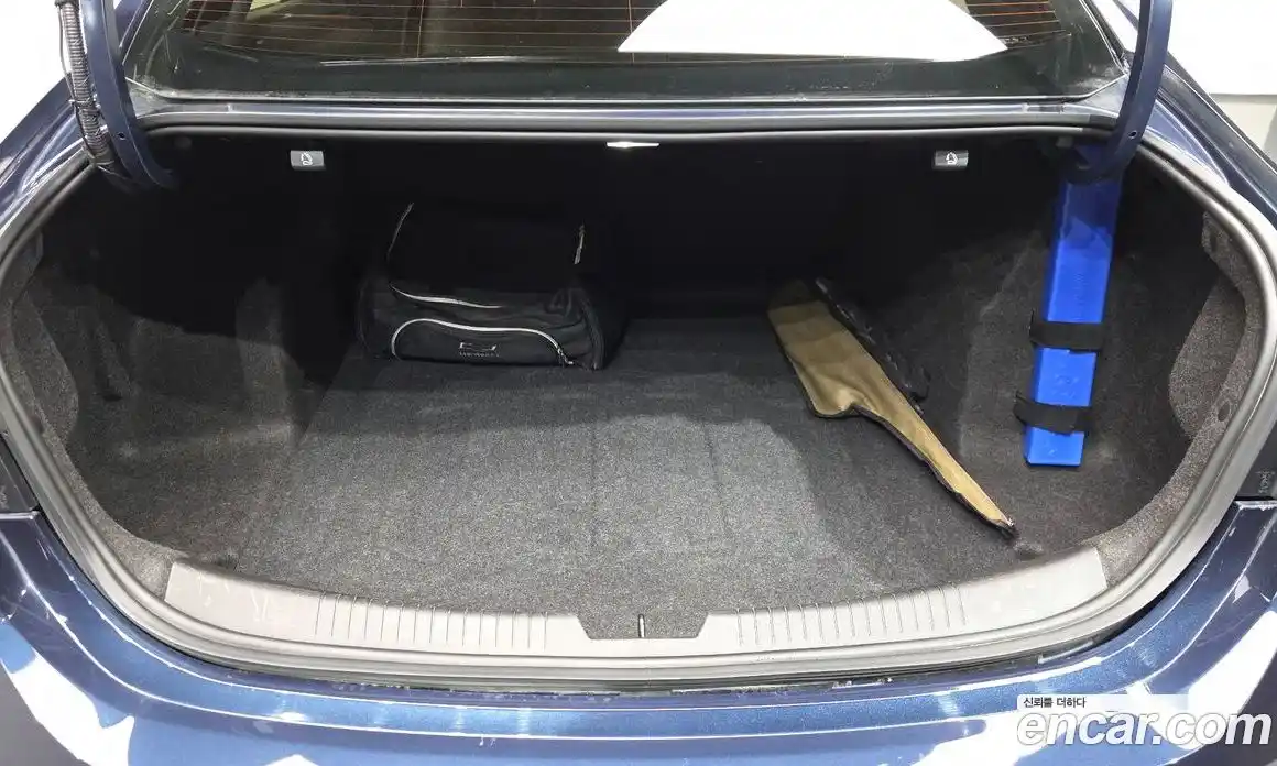 Chevrolet Malibu 2016 1.5 гидро в Москве № 2127415, фото 22