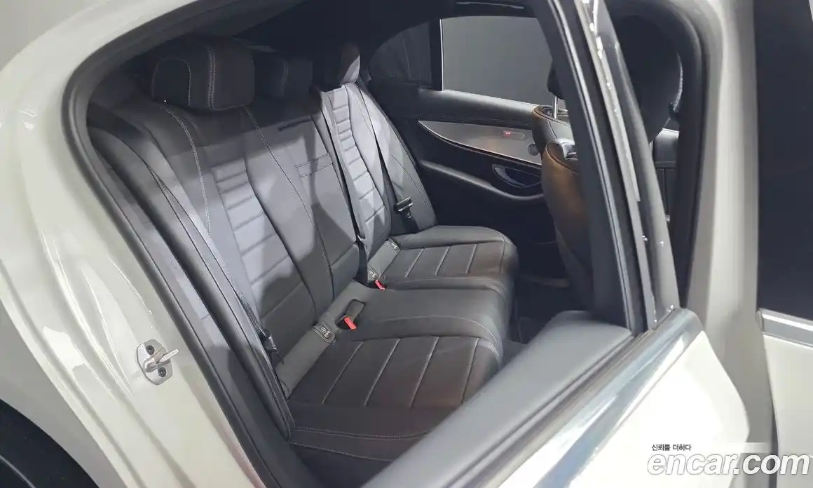 Mercedes-Benz E-Class 2021 2.0 гидро в Москве № 2127624, фото 16