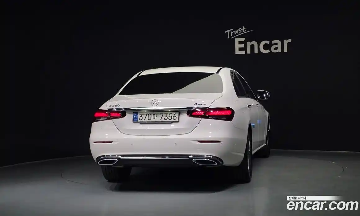 Mercedes-Benz E-Class 2021 2.0 гидро в Москве № 2127624, фото 4