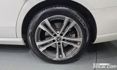Mercedes-Benz E-Class 2021 2.0 гидро в Москве № 2127624, миниатюра 7