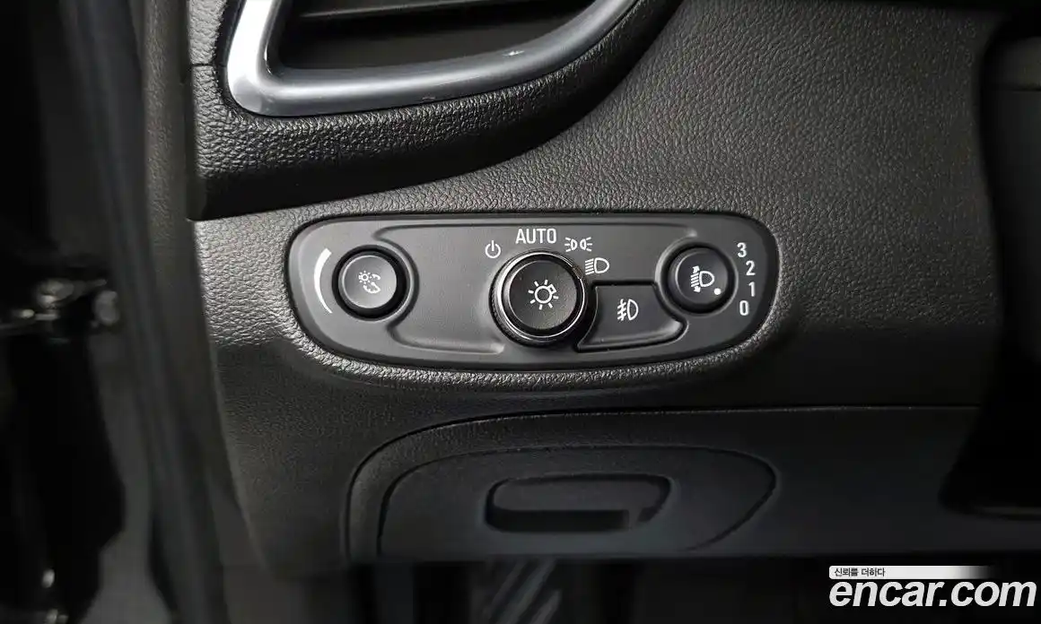 Chevrolet Trax 2019 1.4 гидро в Москве № 2127697, фото 28