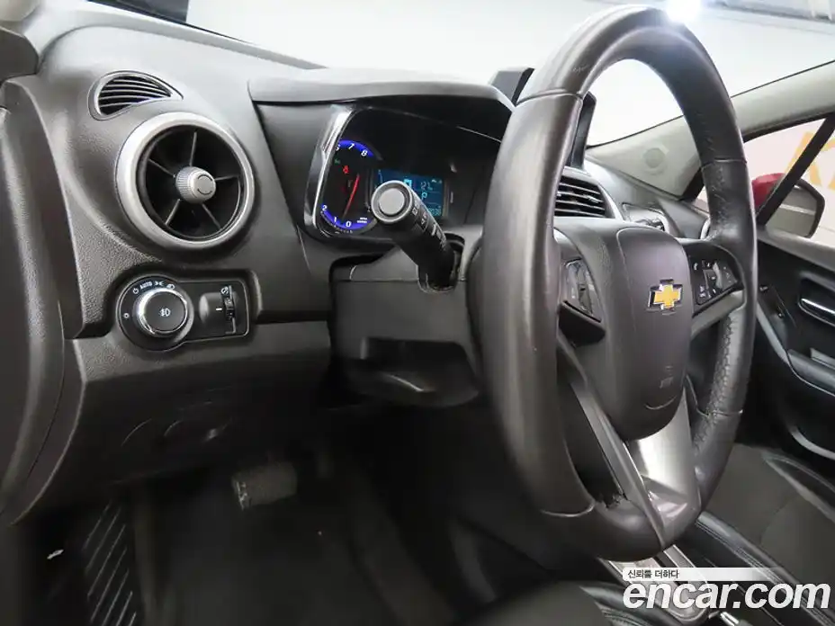 Chevrolet Trax 2015 1.4 гидро в Москве № 2127758, фото 13