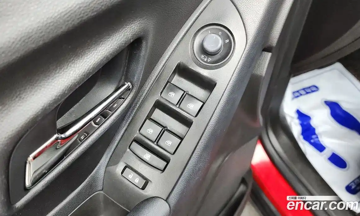 Chevrolet Trax 2015 1.4 гидро в Москве № 2128133, фото 18