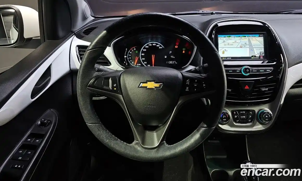 Chevrolet Spark 2018 1.0 гидро в Москве № 2128139, фото 13