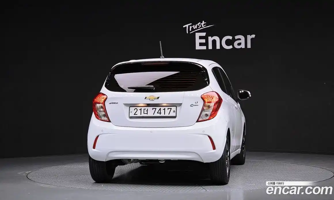 Chevrolet Spark 2018 1.0 гидро в Москве № 2128139, фото 4