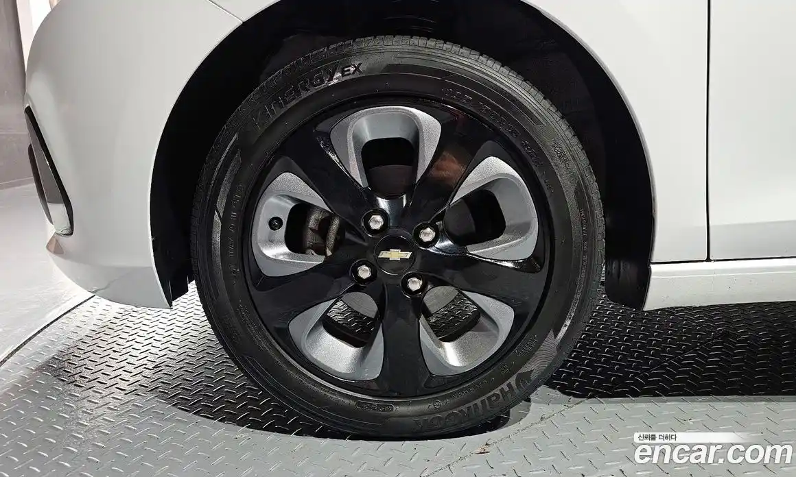 Chevrolet Spark 2018 1.0 гидро в Москве № 2128139, фото 5