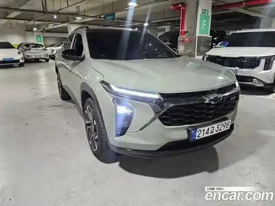 Chevrolet Trax 2023 1.2 гидро в Москве № 2128579, миниатюра 3