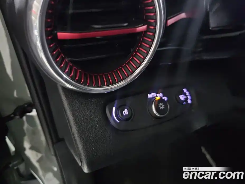 Chevrolet Trax 2023 1.2 гидро в Москве № 2128579, фото 6
