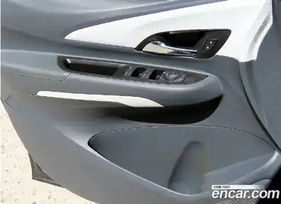 Chevrolet Bolt EV 2019 0.2 гидро в Москве № 2128599, миниатюра 11