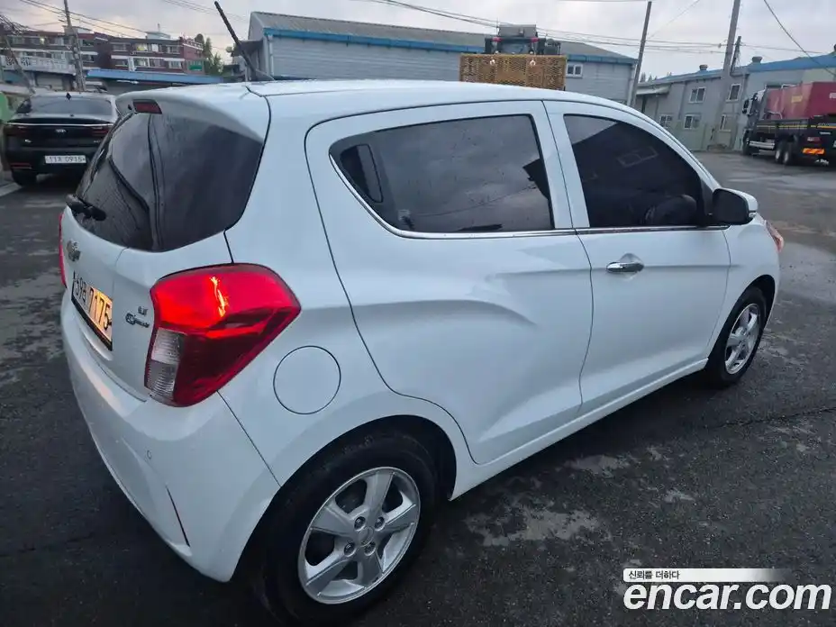 Chevrolet Spark 2017 1.0 гидро в Москве № 2128630, фото 14