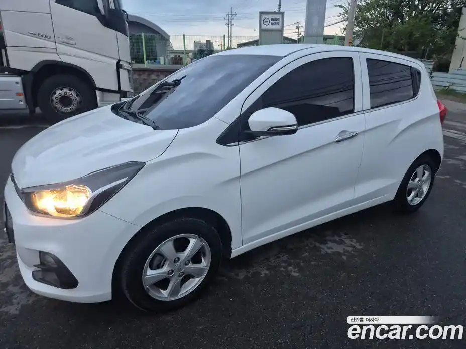 Chevrolet Spark 2017 1.0 гидро в Москве № 2128630, фото 15