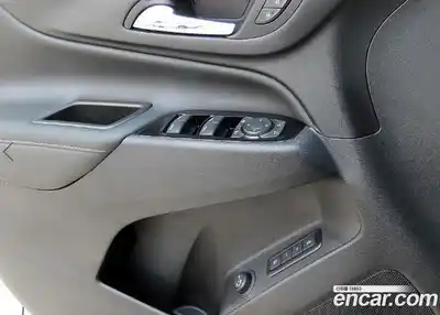 Chevrolet Equinox 2022 1.5 гидро в Москве № 2128636, миниатюра 11
