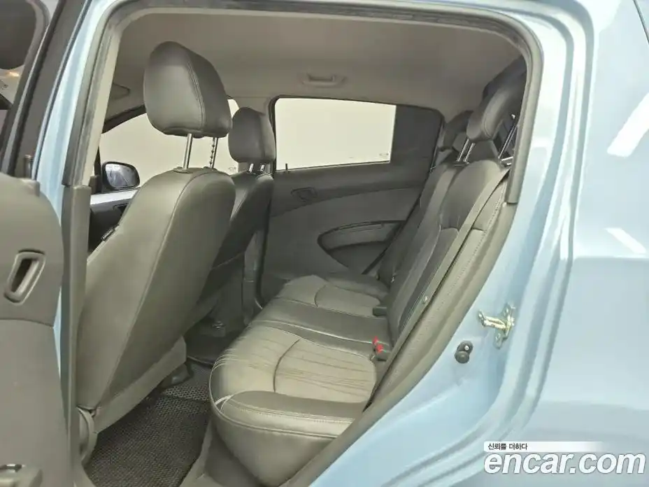 Chevrolet Spark 2013 1.0 гидро в Москве № 2128663, фото 12
