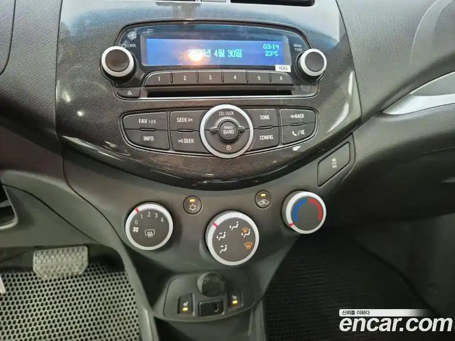 Chevrolet Spark 2013 1.0 гидро в Москве № 2128663, фото 10