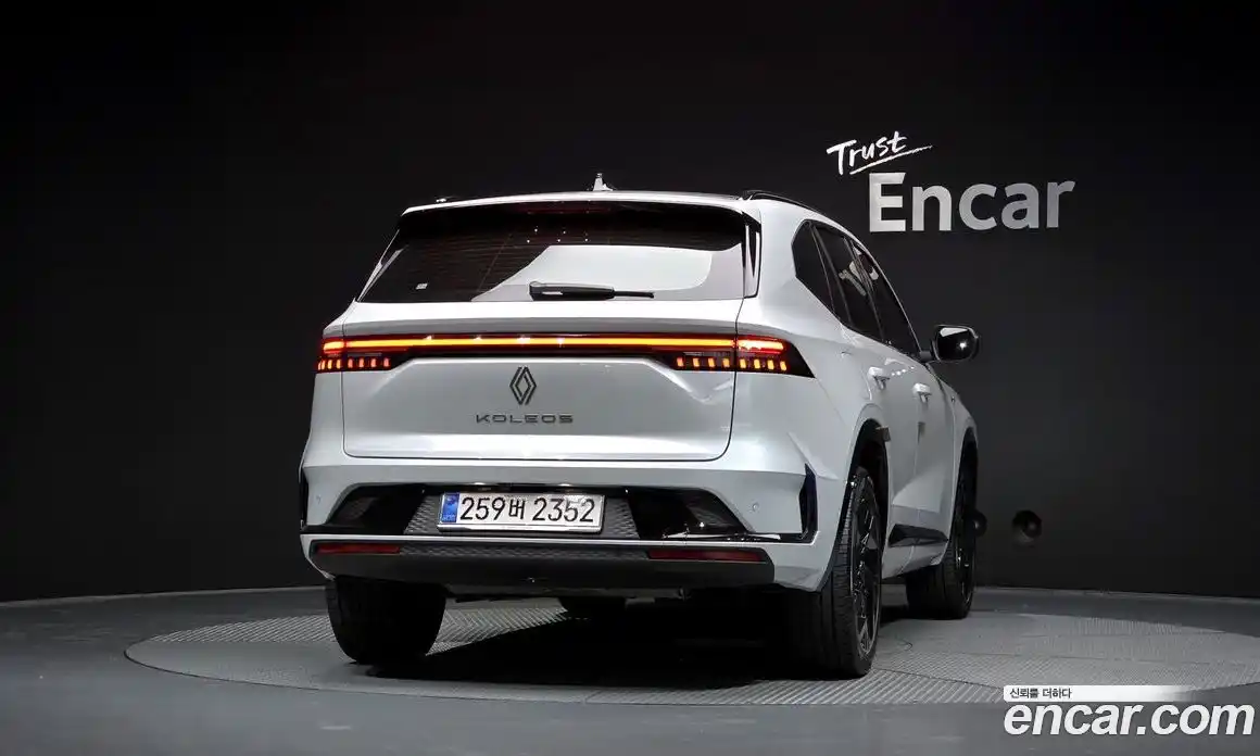 Renault Grand Koleos 2025 2.0 гидро в Москве № 2128785, фото 3